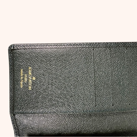 LOUIS VUITTON Epi PM Agenda Planner, Authentic - Picture 7 of 7